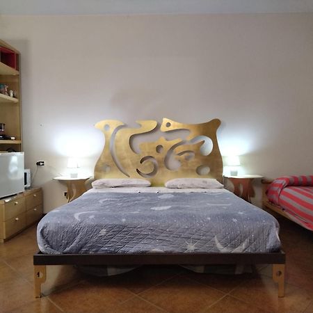 Bed & Breakfast Viadelgolf41 Carimate Room photo