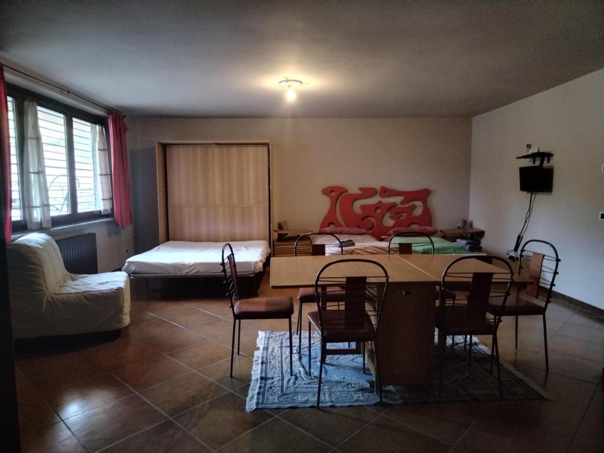 Bed & Breakfast Viadelgolf41 Carimate Exterior photo